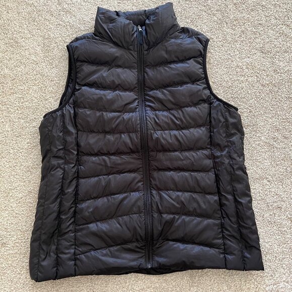 Uniqlo Lightweight Minimalist Black Puffer Vest XL - Picture 4 of 10